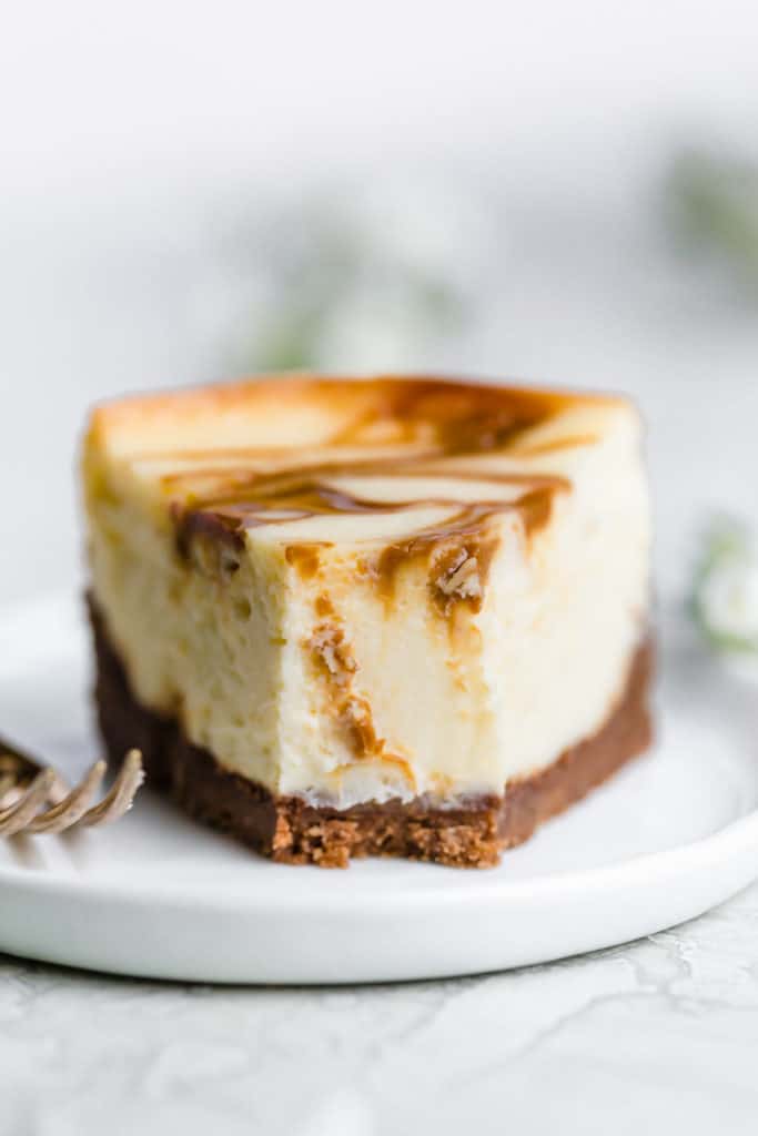 Dulce de Leche Cheesecake (with Video!) - Well Seasoned Studio Dulce de Leche Cheesecake (with Video!) - Well Seasoned Studio