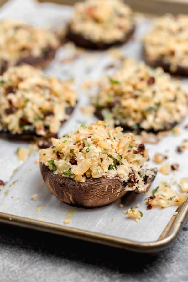 Stuffed Portobello Mushrooms with Cheesy Breadcrumb Filling Well