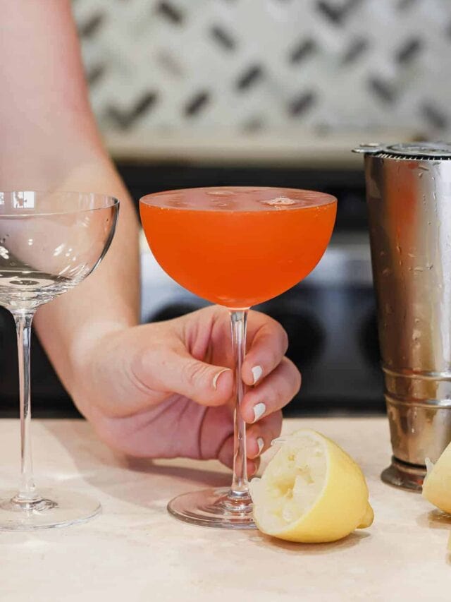 Paper Plane Cocktail Glass