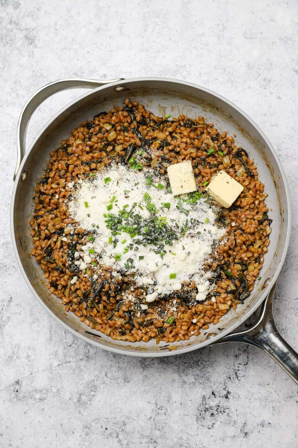 Swiss Risotto Thick, Creamy Farro Risotto (Farrotto) with Swiss Chard - Well Seasoned ...