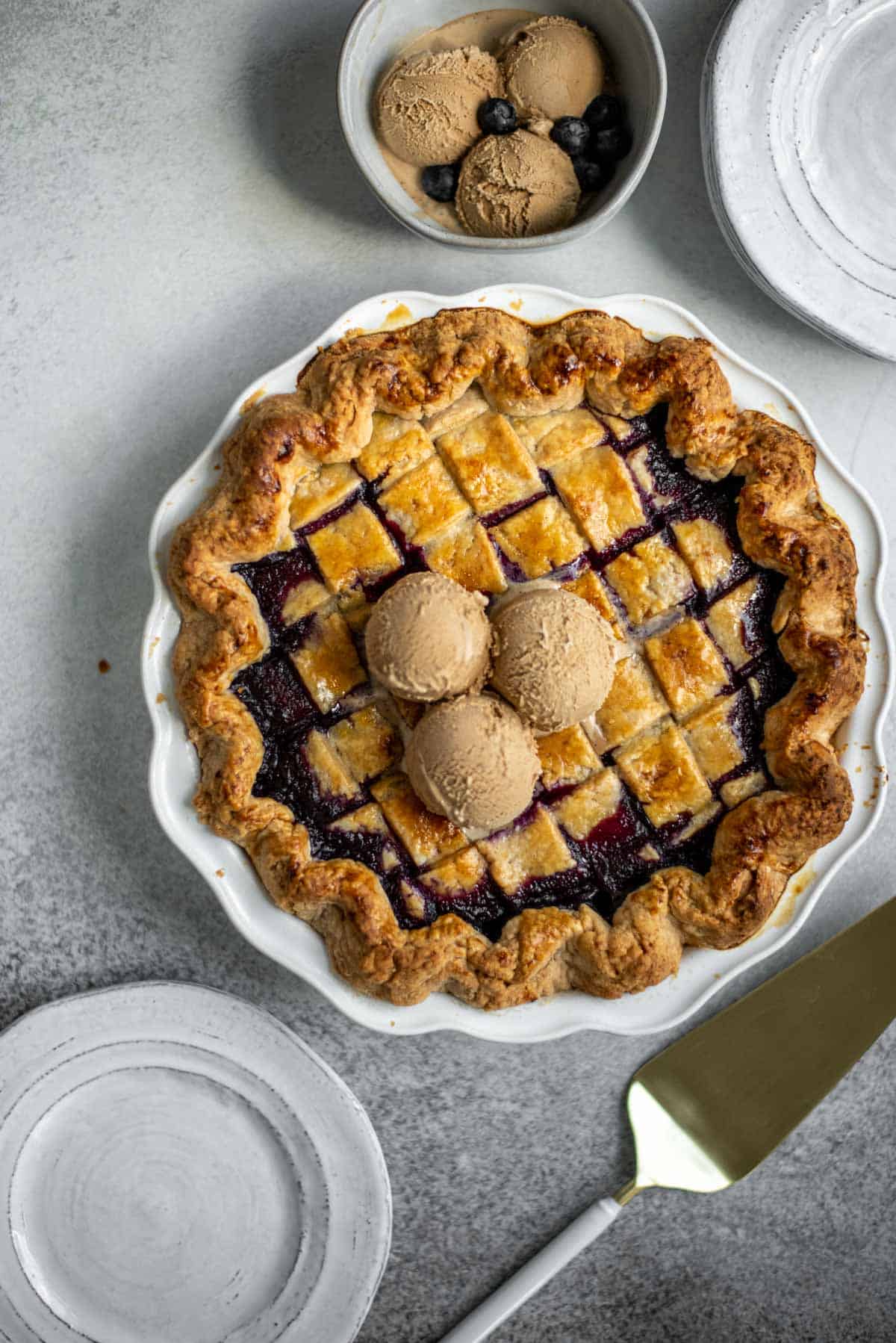 Ari's Wild Maine Blueberry Pie with Flaky Crust-image
