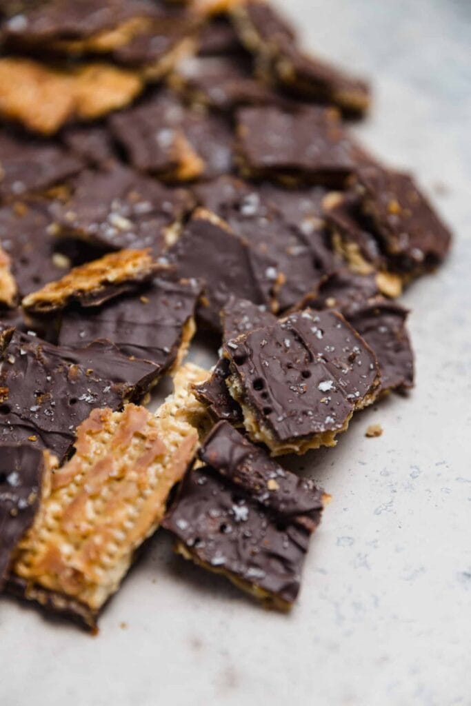 6ingredient Toffee Matzo Crack (In 20 Minutes!) Well Seasoned Studio