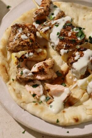 Salmon pitas with lemon and yogurt sauce.